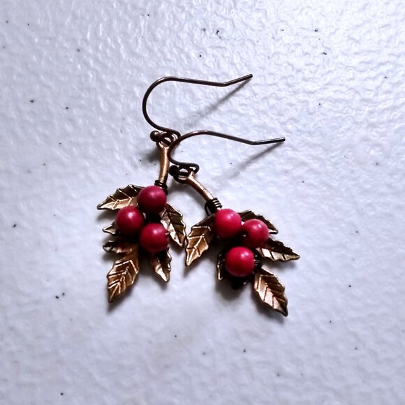 Holly & Berry Leaf Earrings – Copper & Bronze Patina Painted Atumn Leaves - Picture 3 of 6